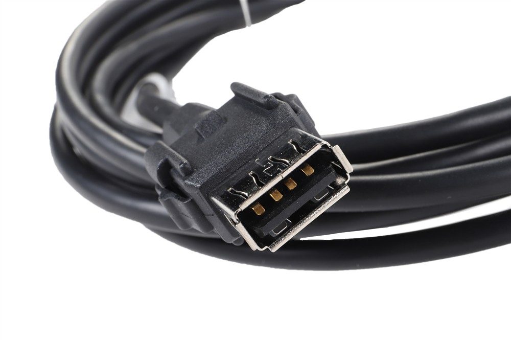 GM Genuine Parts USB Data Cable 86545739 — image 3